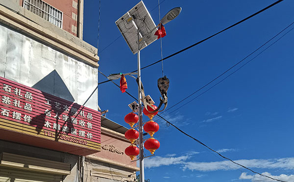 武山智慧路灯如何实现城市节能管理